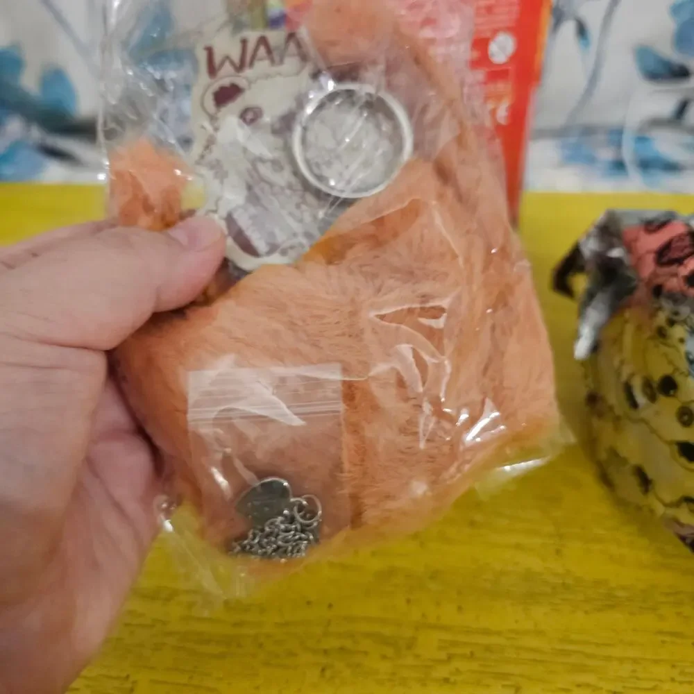 WAKUKU Fuzzy Fun Party Confirmed Box Opened Secret Hidden Play Bear Orange Brown